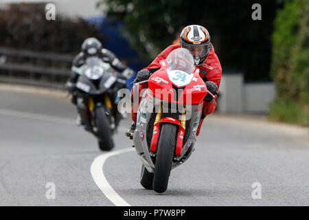 Skerries, County Dublin, Ireland. 8th July, 2018. The Skerries 100 Motorcycle road racing; Daniel Mettam finishes in 3rd place on the feature race at the 2018 Skerries Road Races Credit: Action Plus Sports/Alamy Live News Stock Photo