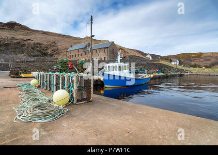 Fishing boats in the harbour at Lybster on the east coast of Scotland Stock Photo