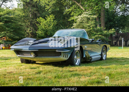 GROSSE POINTE SHORES, MI/USA - JUNE 17, 2018: A 1961 Chevrolet Corvette Mako Shark XP-755 ZL-1 Concept car at the EyesOn Design show, near Detroit. Stock Photo