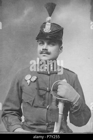 English: Hussar of the Royal Croatian Home Guard, WWI . between 1914 and 1918 200 Hussar Royal Croatian Home Guard Stock Photo