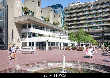 Lakeside Terrace, Barbican Estate, Barbican, City of London, Greater London, England, United Kingdom Stock Photo