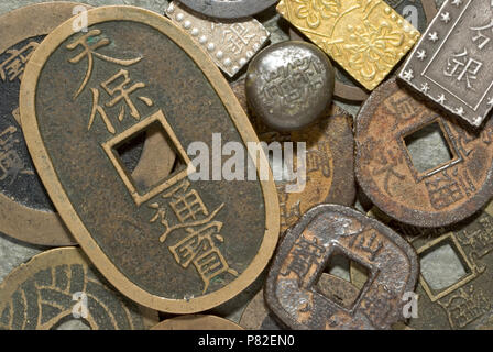 antique-japanese-coins-p82en0.jpg