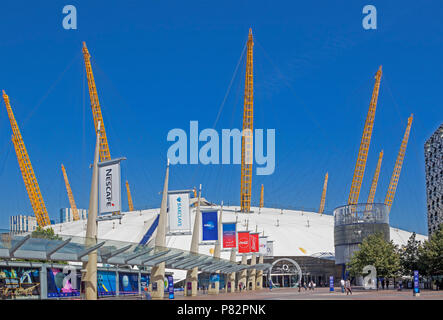 London, North Greenwich  The entrance to the O2 Arena seen from Peninsula Square Stock Photo