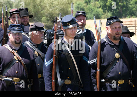 Gettysburg, Pennsylvania, USA. 8th July, 2018. Federal troop reenactors during the battle at the Civil War reenactment 155th anniversary of 'Pickett's Charge' in Gettysburg PA Credit: Ricky Fitchett/ZUMA Wire/Alamy Live News Stock Photo