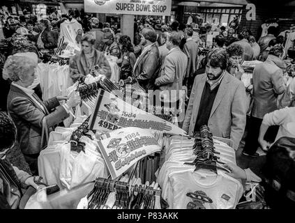 Stanford, California, USA. 20th Jan, 1985. Pennants anticipate