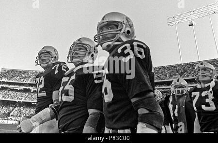 San Francisco, California, USA. 14th Jan, 1990. San Francisco 49ers vs Los  Angles Rams at Candlestick Park Saturday, January 14, 1990. NFC Playoff  49ers beat Rams 30-3. 49er linebacker Bill Romanowski (53)