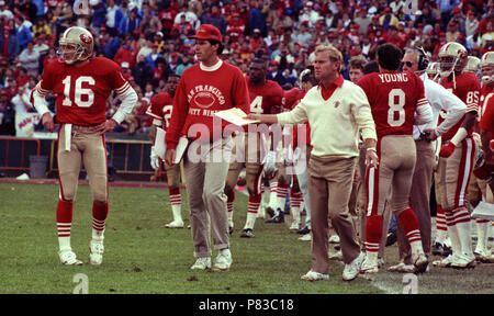 San Francisco, California, USA. 14th Jan, 1990. San Francisco 49ers vs Los  Angles Rams at Candlestick Park Saturday, January 14, 1990. NFC Playoff  49ers beat Rams 30-3. Quarterbacks and coaching staff on