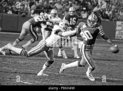 Tony dorsett cowboys Black and White Stock Photos & Images - Alamy