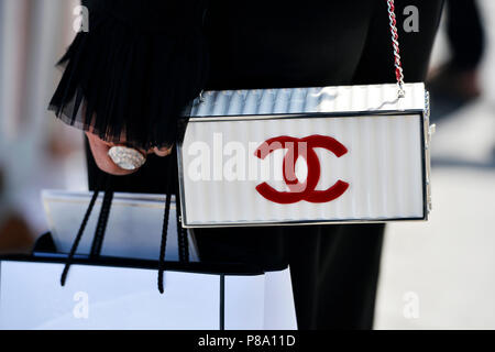 Chanel Container Clutch - StreetStyle at CHANEL - Paris Fashion