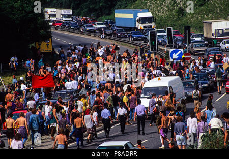 Anti Road Protestors, Blocking A33, Twyford Down Bypass Motorway, Soon after Construction, Winchester, Hampshire, England,UK, GB. Stock Photo