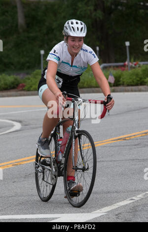 Lindsey Chase during the bike segment at the 2018 Hague Endurance Festival Duathlon Stock Photo