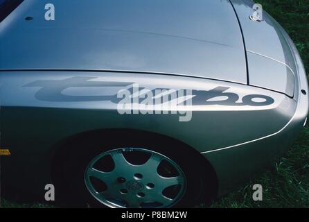 Porsche 944 Turbo 1988 Model year - showing close up of wing side with decal badge Stock Photo