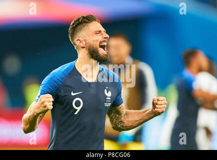 St Petersburg, Russia. 10th July, 2018. Belgium - France, Soccer, Saint Petersburg, July 10, 2018 Olivier GIROUD, FRA 9 Cheering, joy, emotions, celebrating, laughing, cheering, rejoice, tearing up the arms, clenching the fist,  BELGIUM  - FRANCE   FIFA WORLD CUP 2018 RUSSIA, Semifinal, Season 2018/2019,  July 10, 2018 in Saint Petersburg, Russia. © Peter Schatz / Alamy Live News Stock Photo