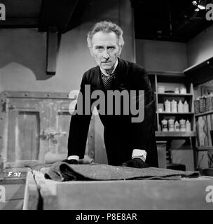 Frankenstein Created Woman (1967) Peter Cushing,     Date: 1967 Stock Photo