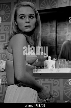 Hoffman (1970) Sinead Cusack,     Date: 1970 Stock Photo