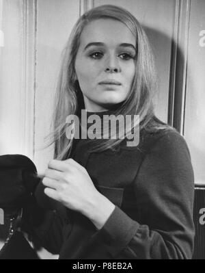 Hoffman (1970) Sinead Cusack,     Date: 1970 Stock Photo