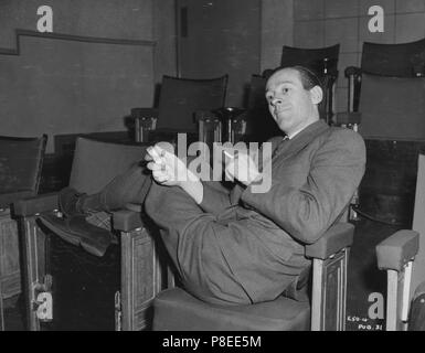 Laughter in Paradise (1951) Michael Pertwee,     Date: 1951 Stock Photo