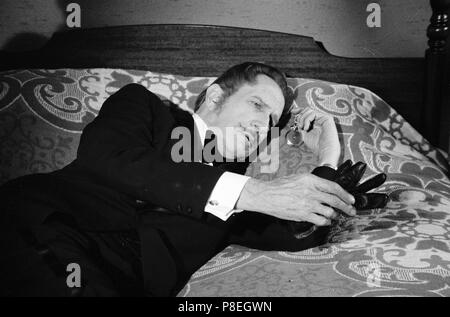 Madhouse (1974) Vincent Price,     Date: 1974 Stock Photo