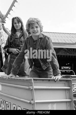 Melody (1971) Mark Lester, Tracy Hyde,     Date: 1971 Stock Photo