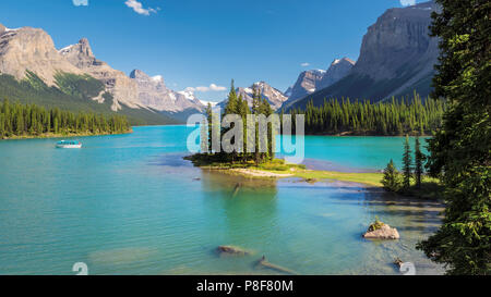 Spirit Island in Jasper National Park Stock Photo