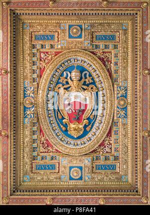 Pope Pius VI coat of arms in the Basilica of Saint John Lateran in Rome. Stock Photo