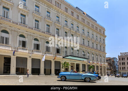 The Gran Hotel Manzana Kempinski, front entrance, new luxury hotel in restored building, Habana Vieja, Havana, Cuba Stock Photo