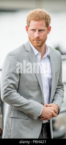 Dublin, Ireland. 11th July, 2018. Prince Harry, The Duke of Sussex at the bank of the River Liffey in Dublin, on July 11, 2018, at the Famine Memorial on the last of a 2 days visit to Dublin Photo : Albert Nieboer/ Netherlands OUT/Point de Vue OUT | Credit: dpa/Alamy Live News Stock Photo