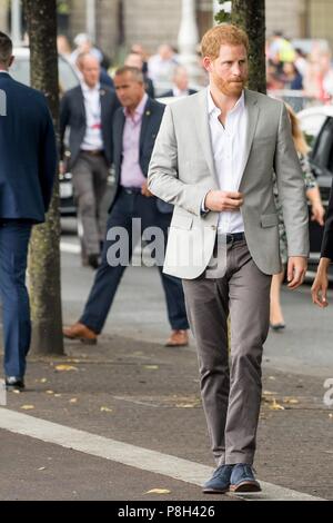 Dublin, Ireland. 11th July, 2018. Prince Harry, The Duke of Sussex at the bank of the River Liffey in Dublin, on July 11, 2018, at the Famine Memorial on the last of a 2 days visit to Dublin Photo : Albert Nieboer/ Netherlands OUT/Point de Vue OUT | Credit: dpa/Alamy Live News Stock Photo