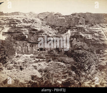 7th to 15th century Siddhachal caves Gopachal Jain tirthankaras in Gwalior fort 1885 photo. Stock Photo