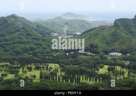 View of the valley from Nu'Uanu Pali Lookout. Koolau Golf Club in the foreground. Oahu Island, Hawaii, USA. Stock Photo