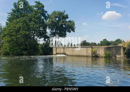 Thames Water, Little Marlow Sewage Treatment plant outfall flowing into the River Thames.