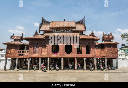 Shwe Yan Pyay wooden monastery, Nyaungshwe, Myanmar (Burma) Stock Photo
