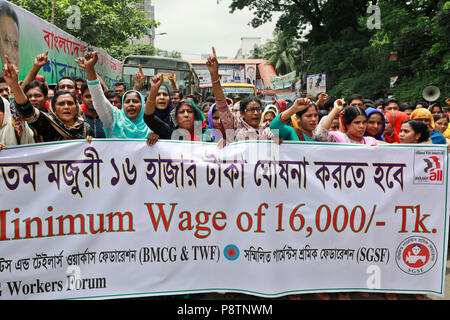 Dhaka, Bangladesh - July 13, 2018: Bangladeshi garment workers form a protest rally in front of the National Press Club on Friday demanding BDT 16,000 as the monthly minimum wage. Credit: SK Hasan Ali/Alamy Live News Stock Photo