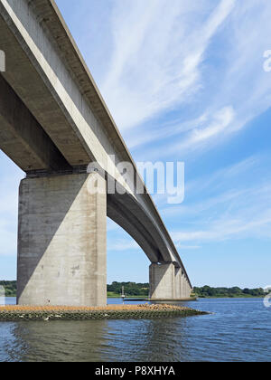 Orwell bridge carrying the A14 over the river Orwell near Ipswich Suffolk Stock Photo