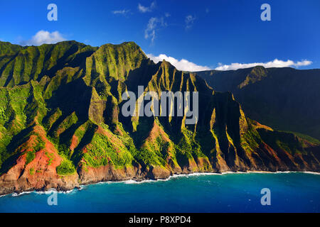 Beautiful aerial view of spectacular Na Pali coast, Kauai, Hawaii Stock ...