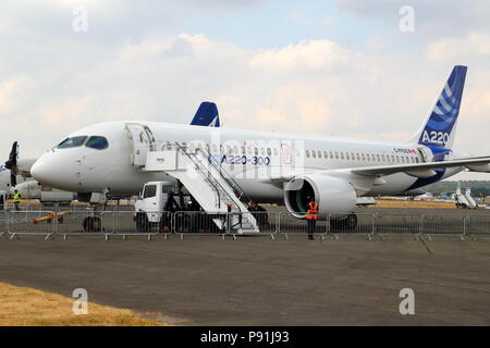 Farnborough, UK, 14 July 2018. The latest arrival of the Airbus family is the Airbus A220-300, formerly Bombardier CS300. Credit: Uwe Deffner/Alamy Live News Stock Photo