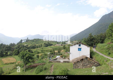 Beautiful Himalayan mountains as seen during Roopkund trek in Uttarakhand Stock Photo