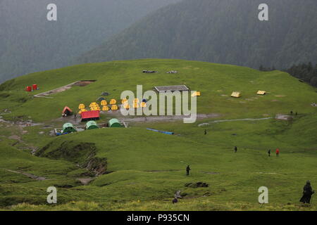 Beautiful Himalayan mountains as seen during Roopkund trek in Uttarakhand Stock Photo