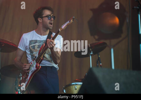 The Vaccines play the Obelisk stage - The 2018 Latitude Festival, Henham Park. Suffolk 14 July 2018 Stock Photo