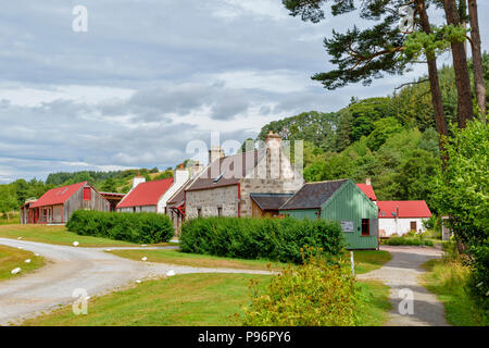 TRADITIONAL OLD WOOL MILL KNOCKANDO MORAY SCOTLAND THE RENOVATED BUILDINGS Stock Photo