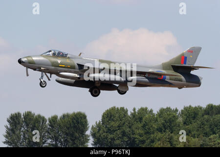 Hawker Hunter ZZ190 landing at the Royal International Air Tattoo 2018 at RAF Fairford, UK Stock Photo