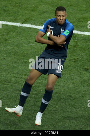 (180715) -- MOSCOW, July 15, 2018 (Xinhua) -- Kylian Mbappe of France celebrates scoring during the 2018 FIFA World Cup final match between France and Croatia in Moscow, Russia, July 15, 2018. (Xinhua/Wu Zhuang) Stock Photo