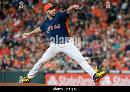 Houston, TX, USA. 15th July, 2018. Houston Astros starting pitcher Justin Verlander (35) pitches during a Major League Baseball game between the Houston Astros and the Detroit Tigers at Minute Maid Park in Houston, TX. The Tigers won the game 6 to 3.Trask Smith/CSM/Alamy Live News Stock Photo