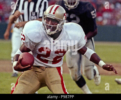 San Francisco, California, USA. 8th Aug, 1992. San Francisco 49ers vs. Los  Angles Raiders at Candlestick Park Saturday, August 8, 1992. 49ers beat  Raiders 24-10 in preseason game. San Francisco 49ers defensive