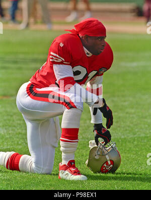 Deion Sanders competing for the San Francisco 49ers at the 1995 Superbowl  Stock Photo - Alamy
