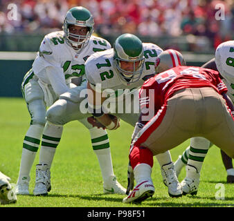 Mark Bavaro, Maurice Johnson, Fred Barnett