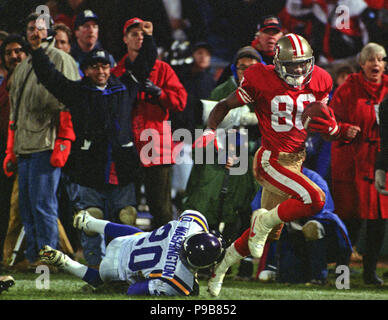 San Francisco, California, USA. 10th Sep, 1995. San Francisco 49ers vs.  Atlanta Falcons at Candlestick Park Sunday, September 10, 1995. 49ers beat  Falcons 41-10. San Francisco 49ers wide receiver Jerry Rice (80)