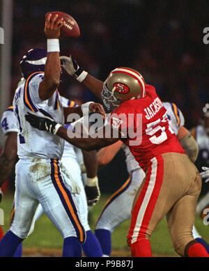 Warren Moon Of The Minnesota Vikings Stock Photo Alamy