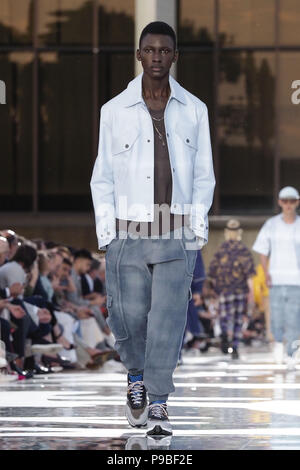 Milan Fashion Week Men's - Ermenegildo Zegna - Catwalk Featuring: Model ...
