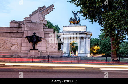 The First World War Memorial Hyde Park Corner At Night London UK Stock Photo